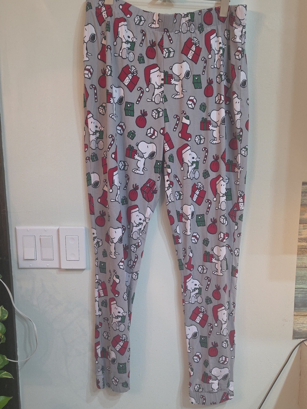 Peanuts Snoopy Holiday Pajama Pants - No Tag